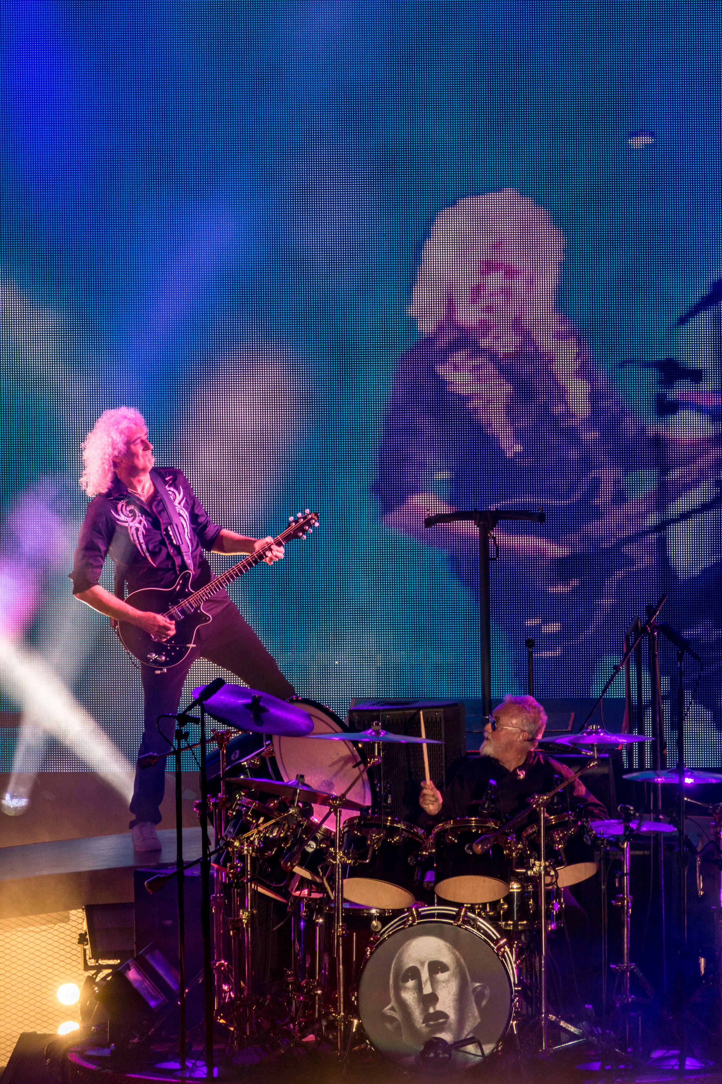 Queen + Adam Lambert