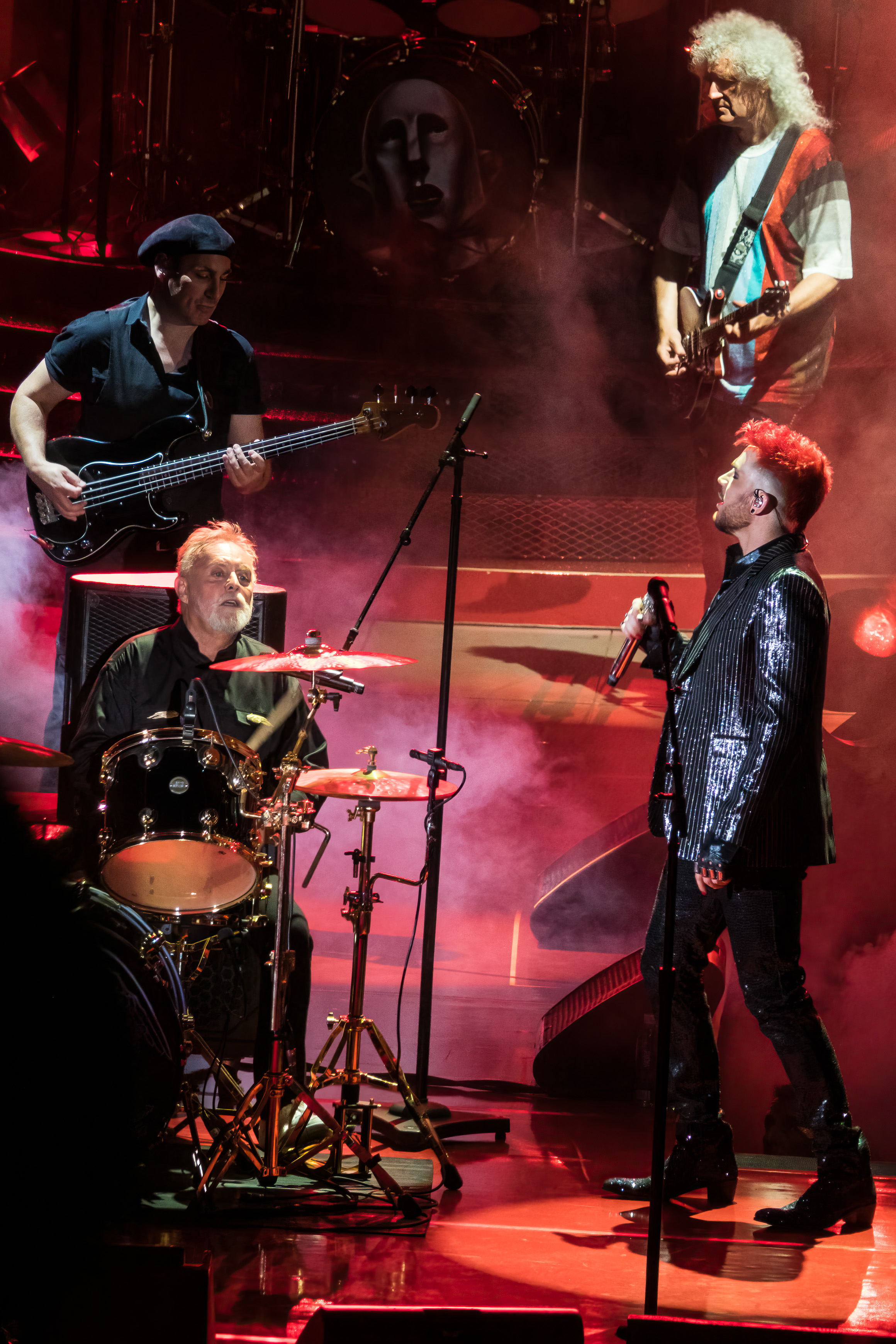 Queen + Adam Lambert