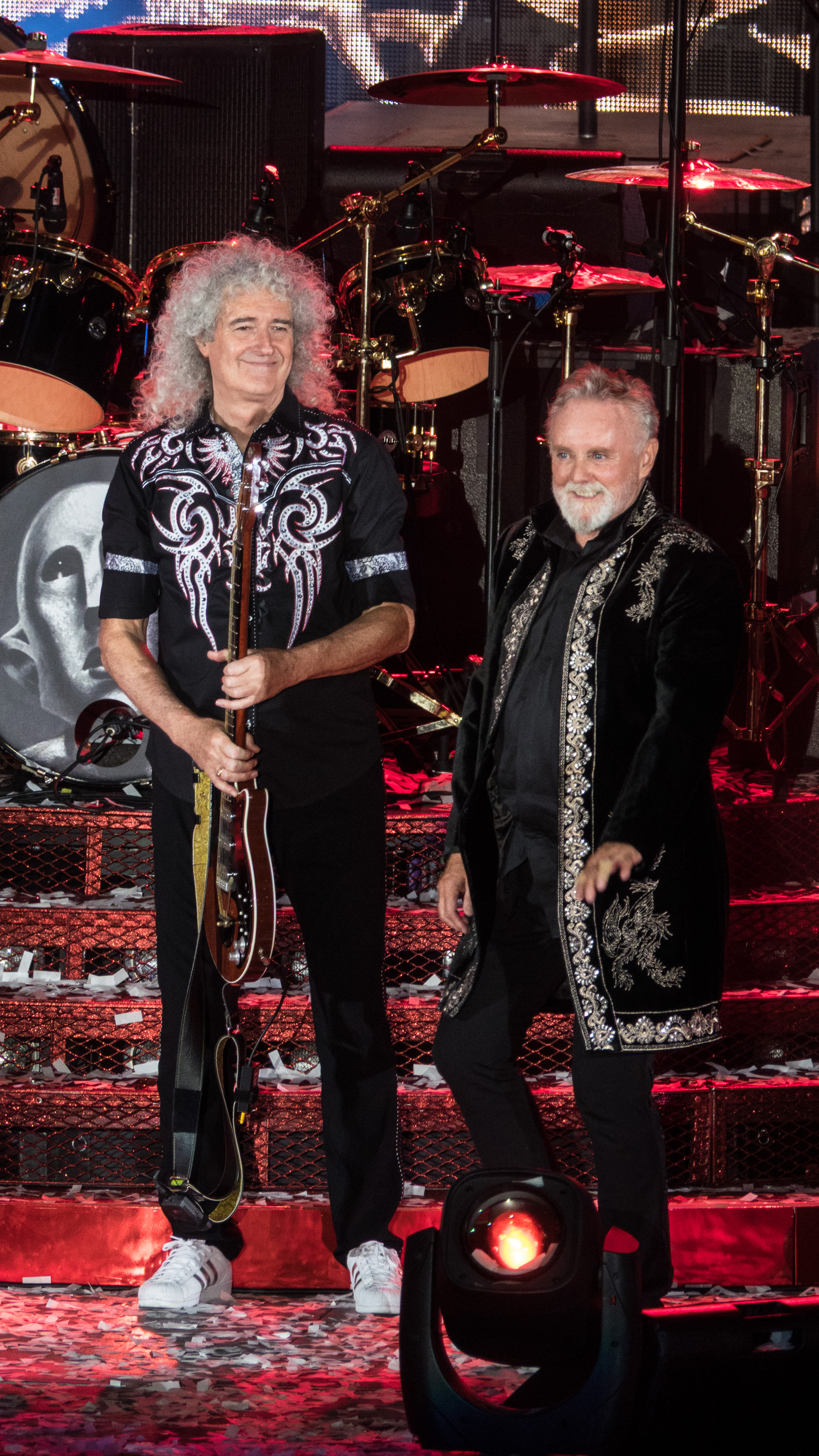 Queen + Adam Lambert